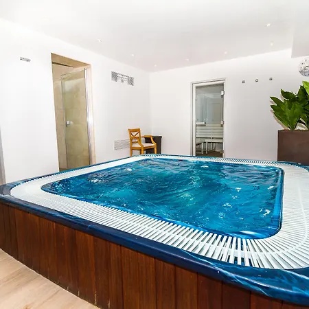 Hotel Eix Alcudia Adults Only 4*